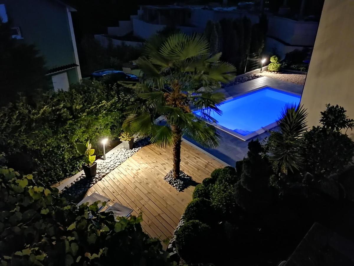 Lux Villa Rijeka Exteriör bild