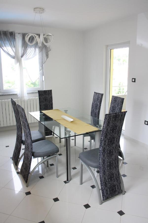 Lux Villa Rijeka Exteriör bild